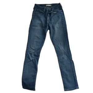 Levi’s skinny jeans